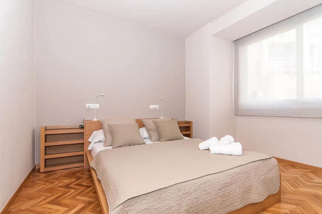 Apartment Weflating Diagonal